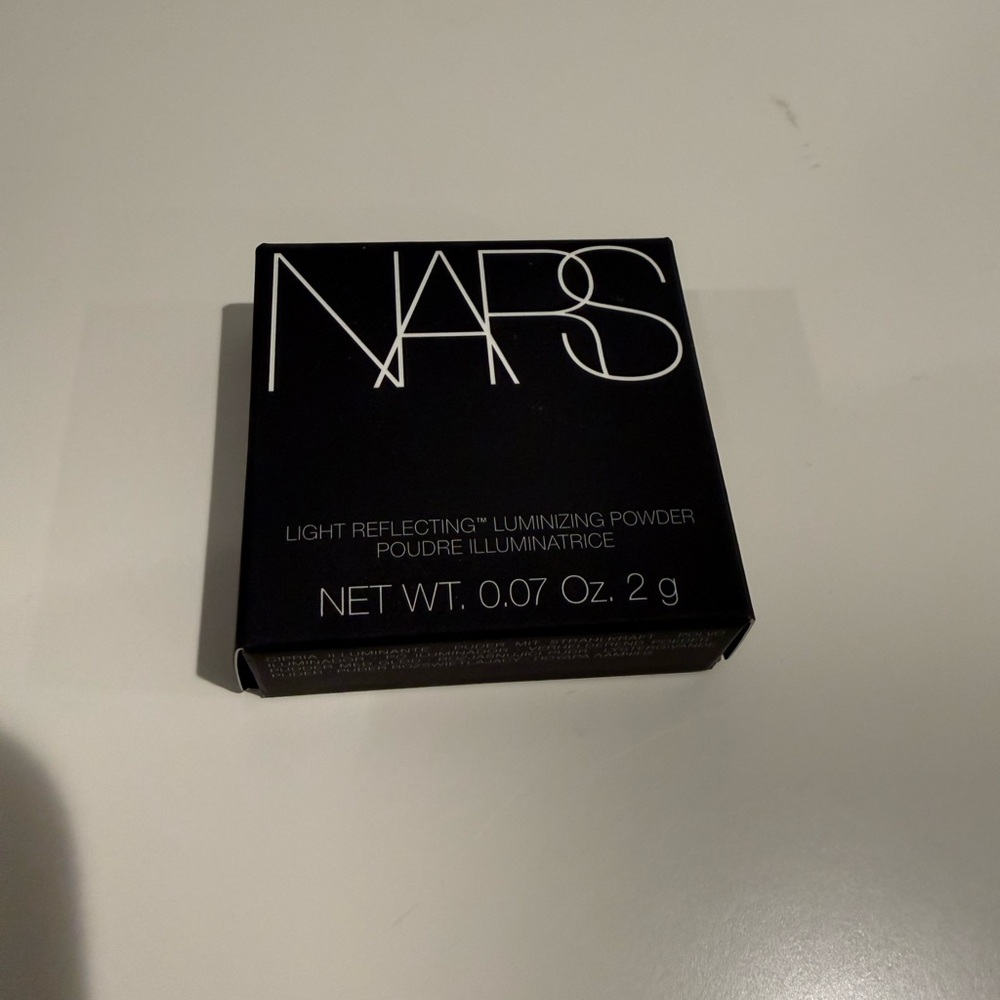 New NARS Luminizing Powder / Highlighter (small size)